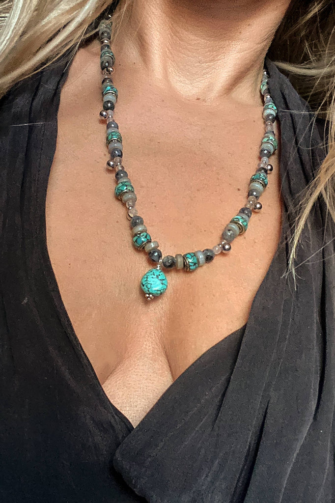 Turquoise waters Necklace
